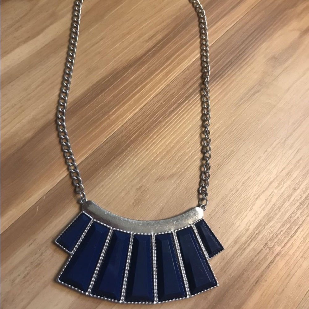 Paparazzi blue statement necklace set
